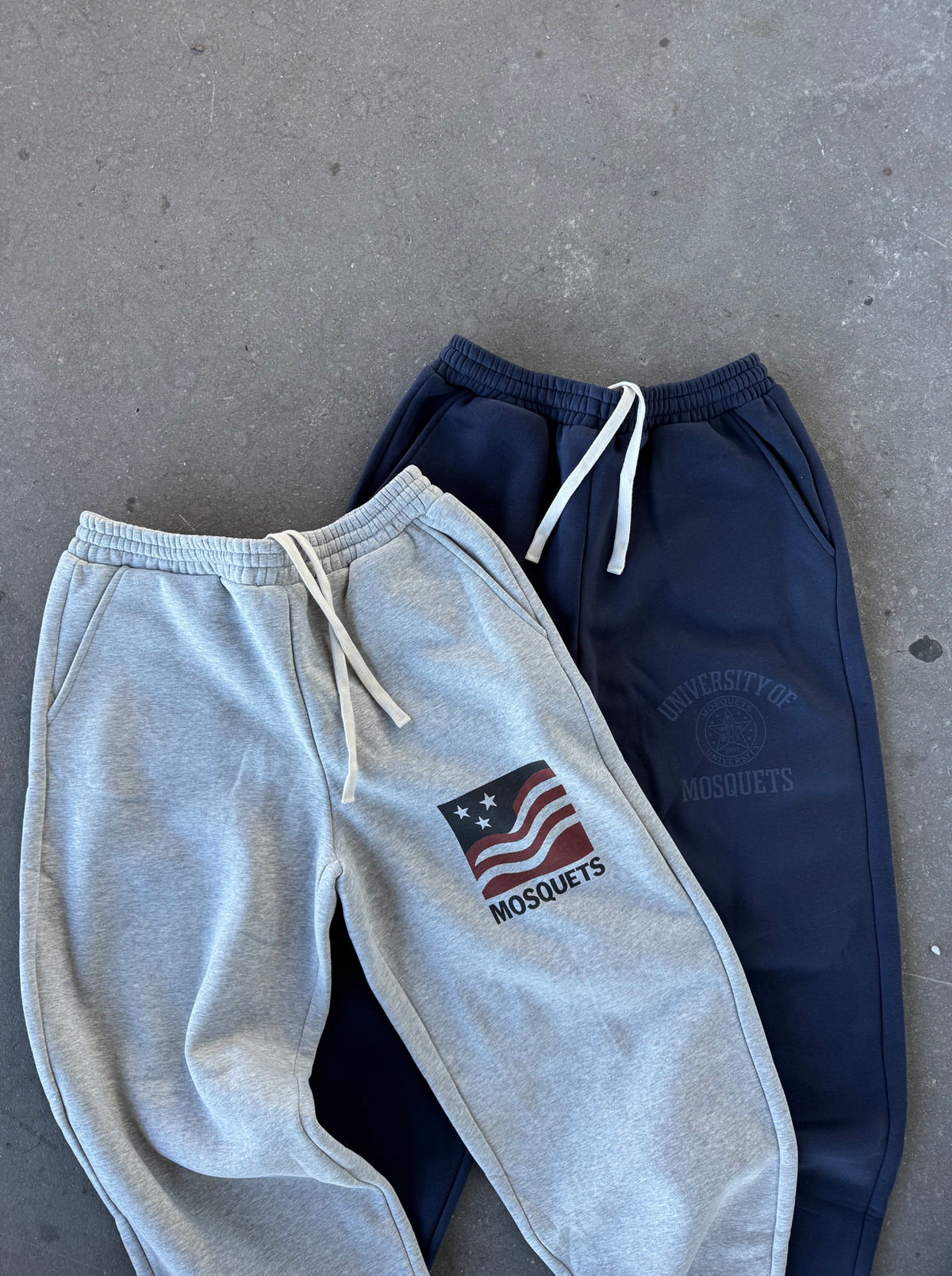 GREY MELANGE SWEATPANTS "AMERICANA" - Mosquets