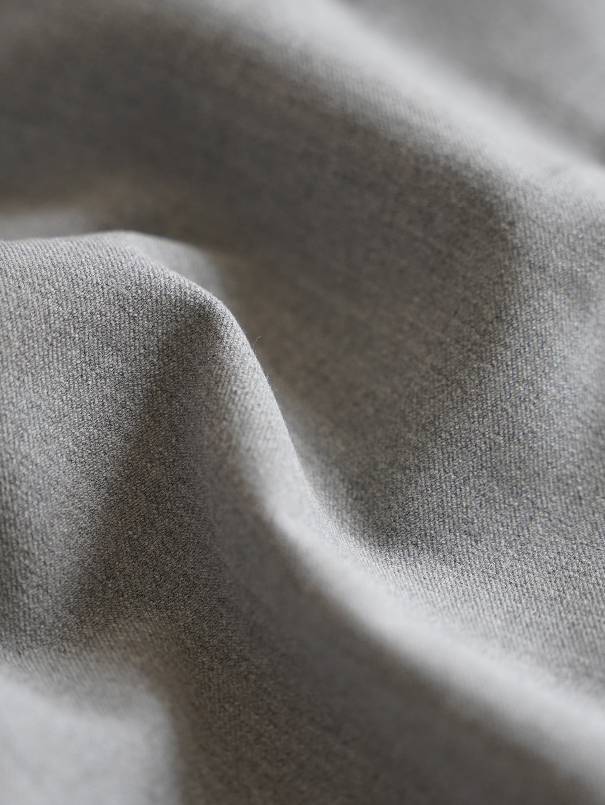 PLEATED SHORTS "LIGHT GREY"