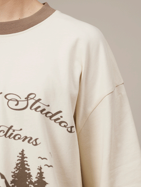 CREAM LIGHT BROWN CONTRAST COLLAR T-SHIRT "PRODUCTIONS"