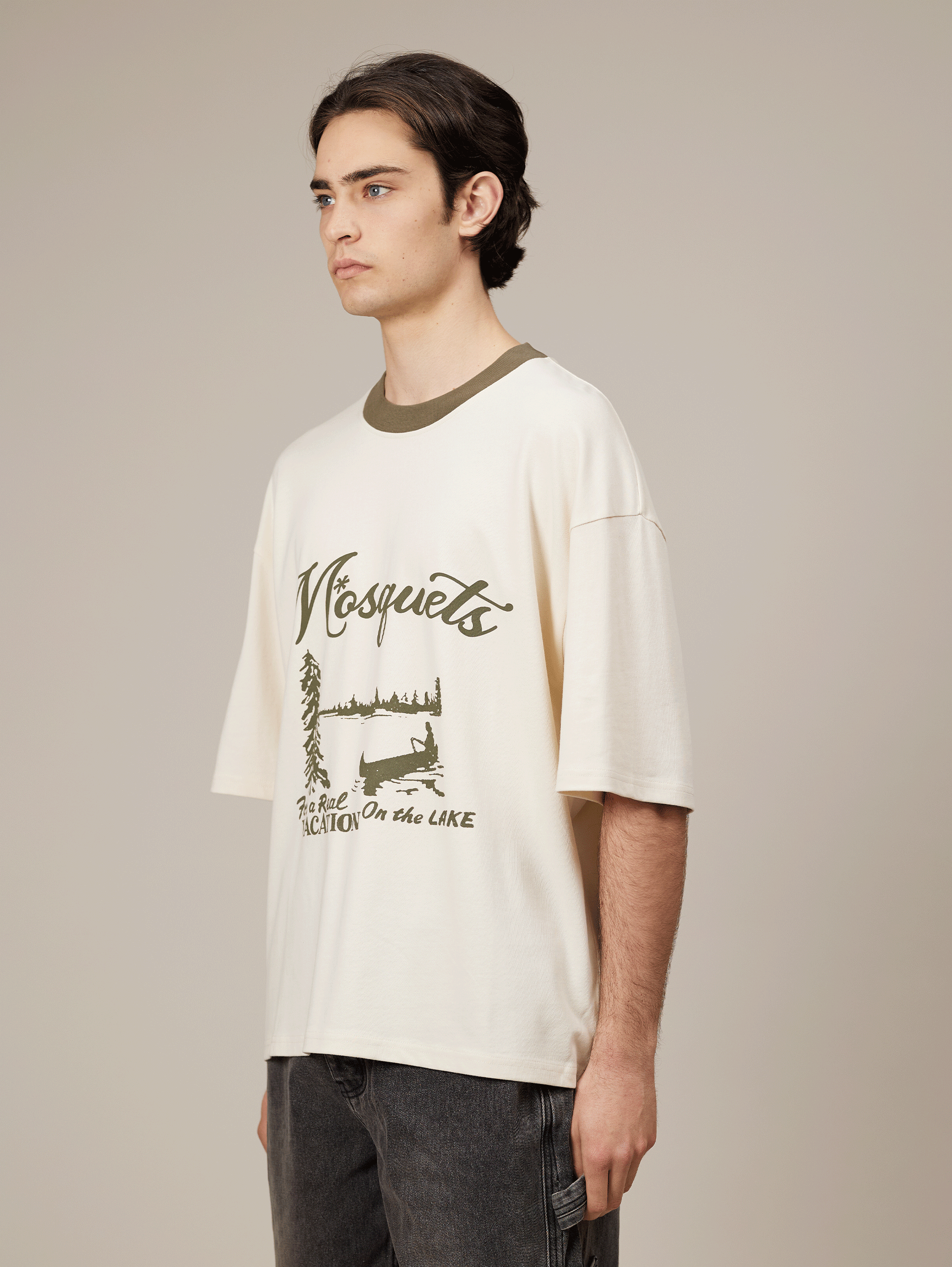 CREAM OLIVE CONTRAST COLLAR T-SHIRT 