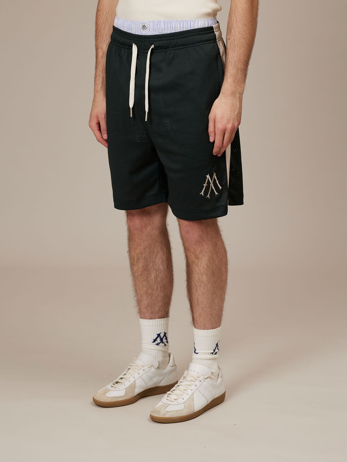 DARK GREEN MESH SHORTS STRIPE "CREAM"