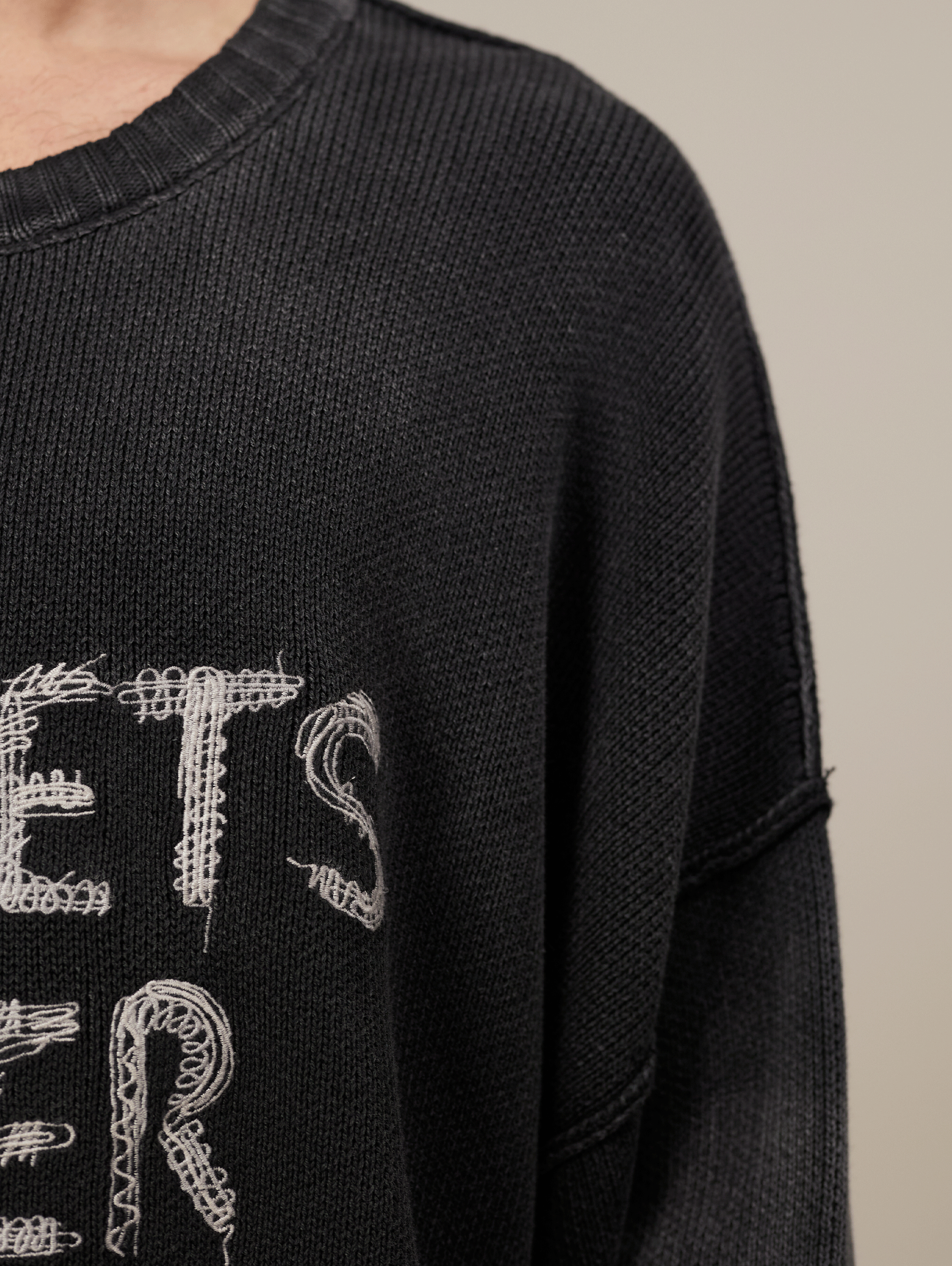 BLACK SUNFADED KNIT SWEATER 