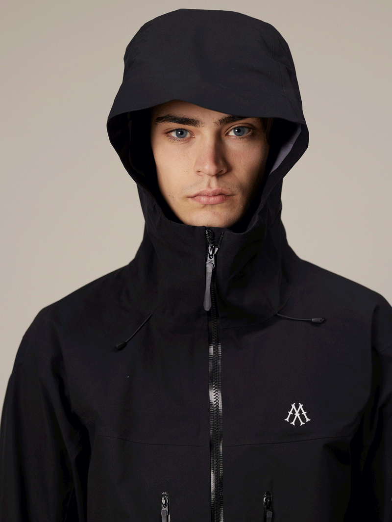 ALPHA RAIN JACKET "BLACK"