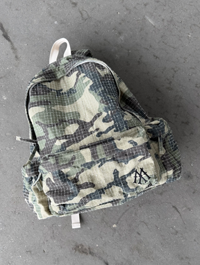 CAMOUFLAGE CANVAS BACKPACK "MOSQUETS"