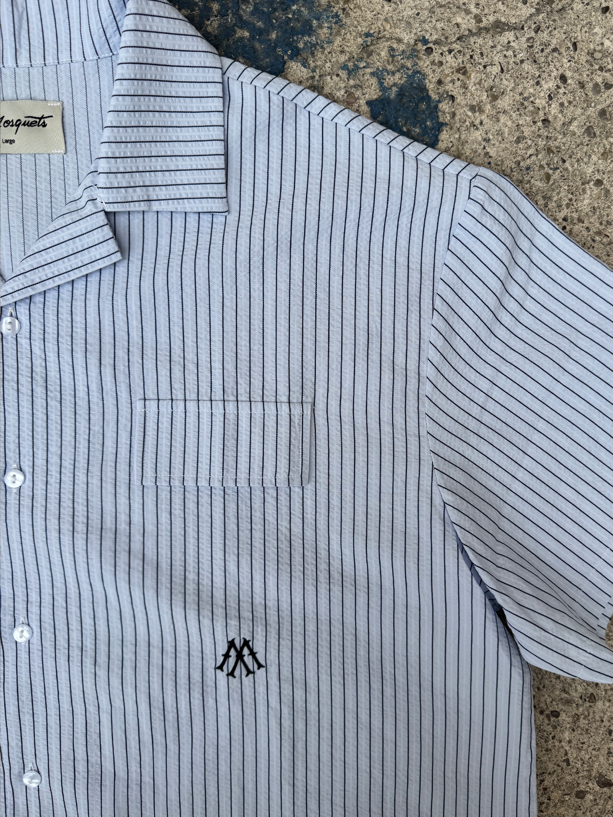 SEERSUCKER BLUE PINSTRIPE SHIRT "M"