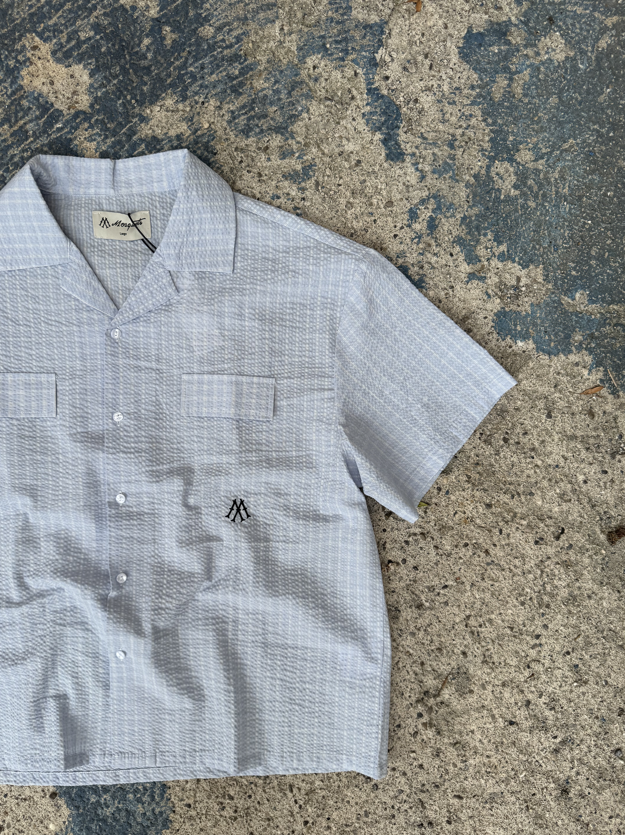 SEERSUCKER LIGHT BLUE /WHITE SHIRT "M"