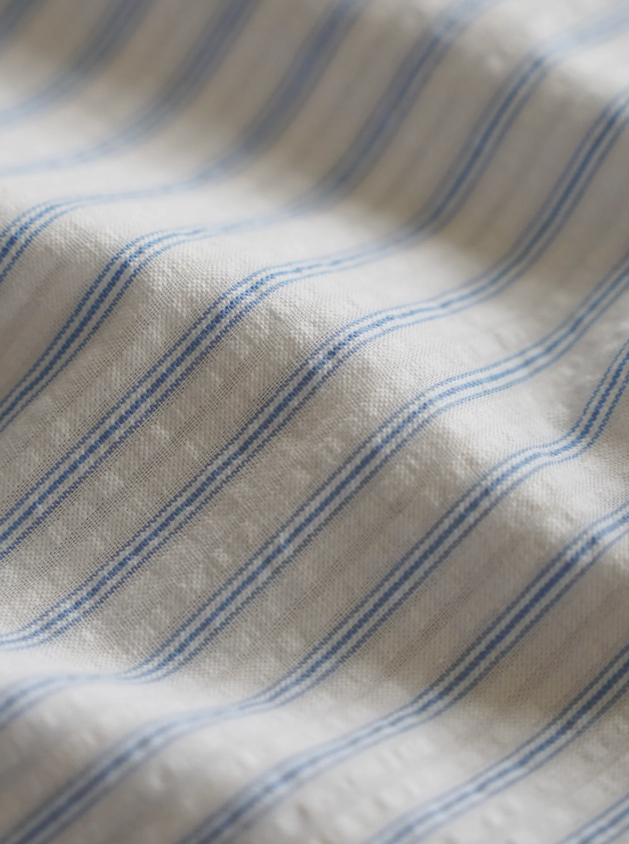 BLUE WHITE PINSTRIPE SHIRT 
