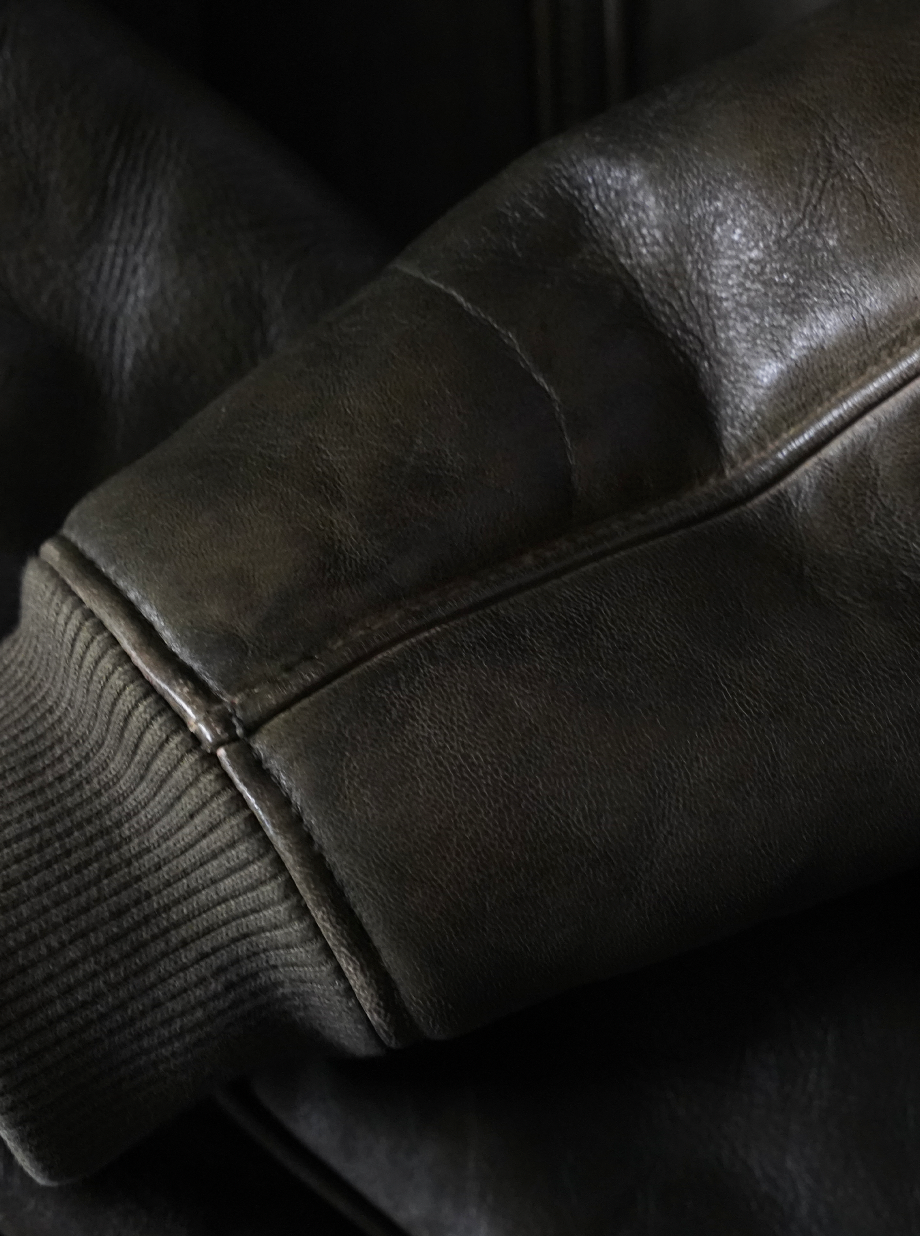 VINTAGE BROWN  SHEARLING JACKET