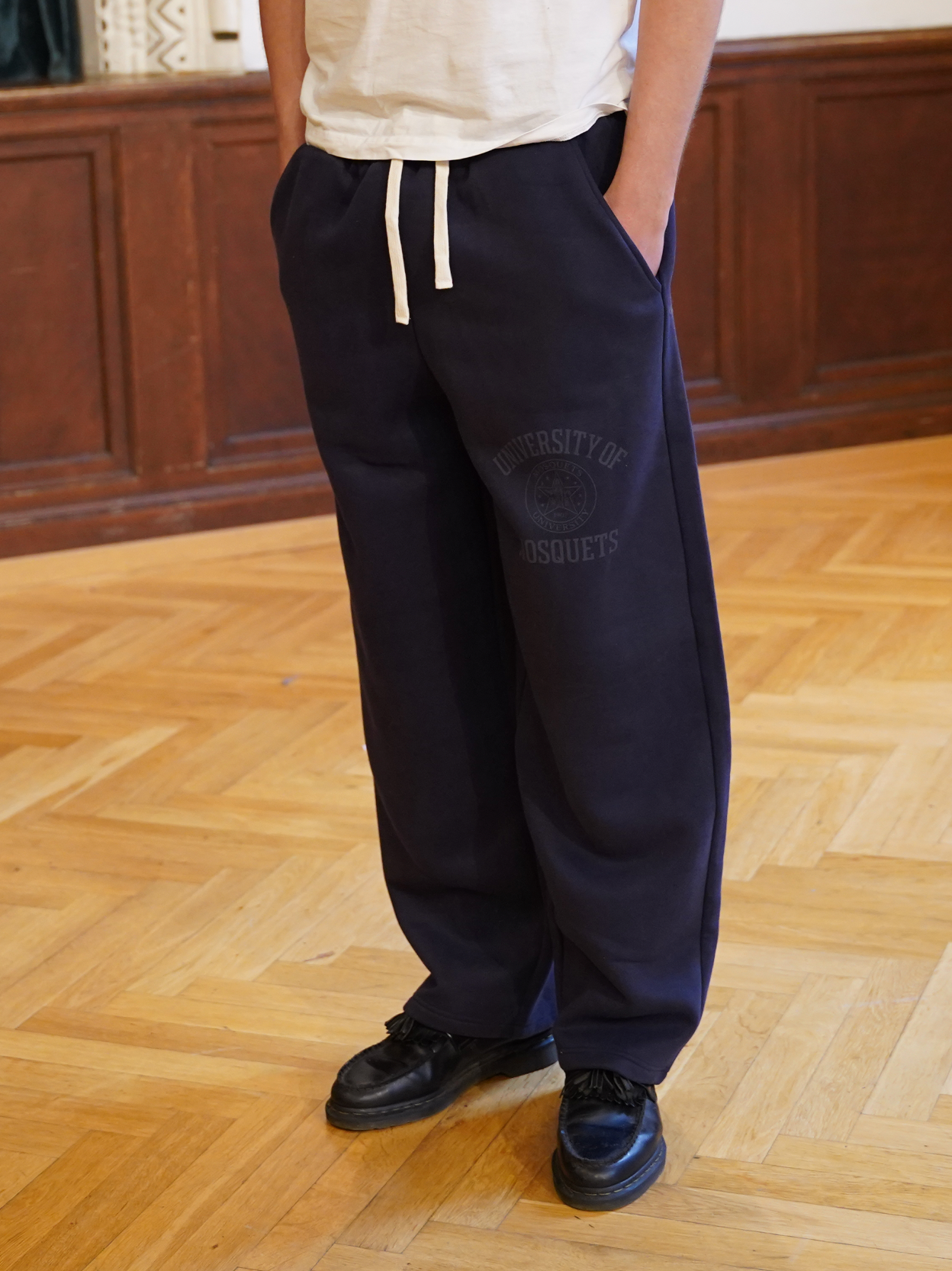 DARK BLUE SWEATPANTS 