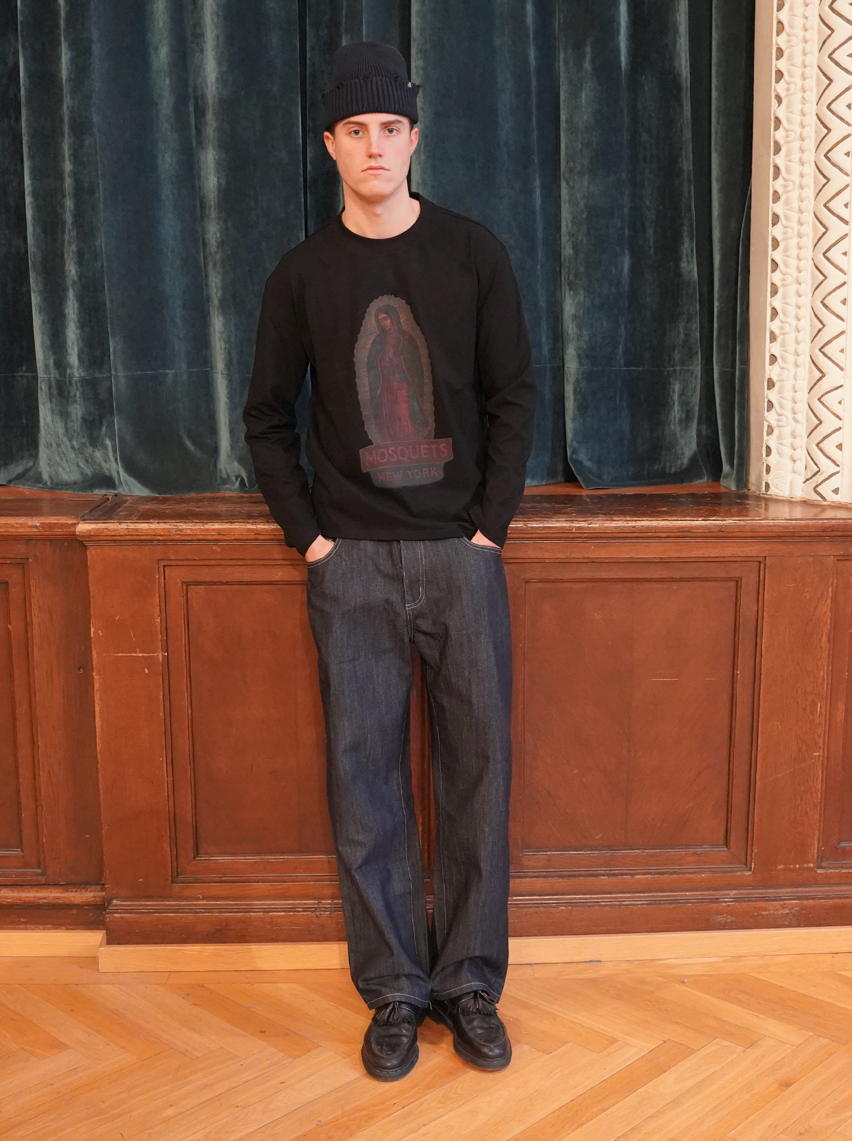 LONGSLEEVE SHIRT BLACK 