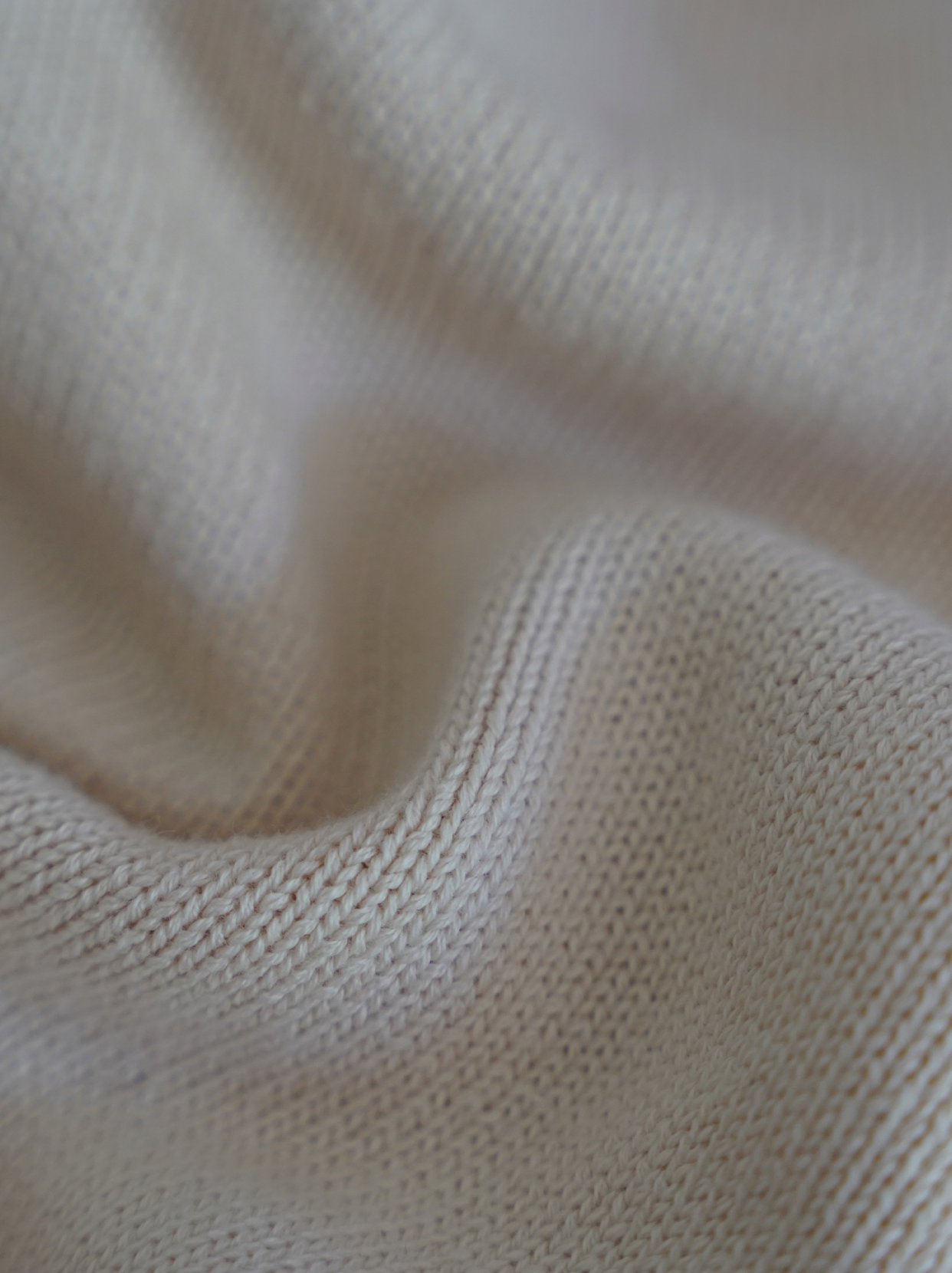 BEIGE CUT OFF KNIT "MOSQUETS ATELIER"