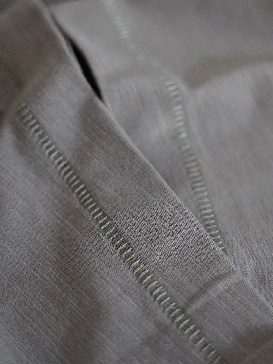 OLIVE SLUB T-SHIRT "MOSQUETS"