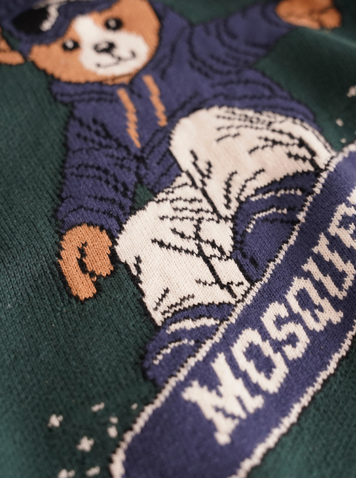 GREEN KNIT SWEATER "SNOWBOARD"