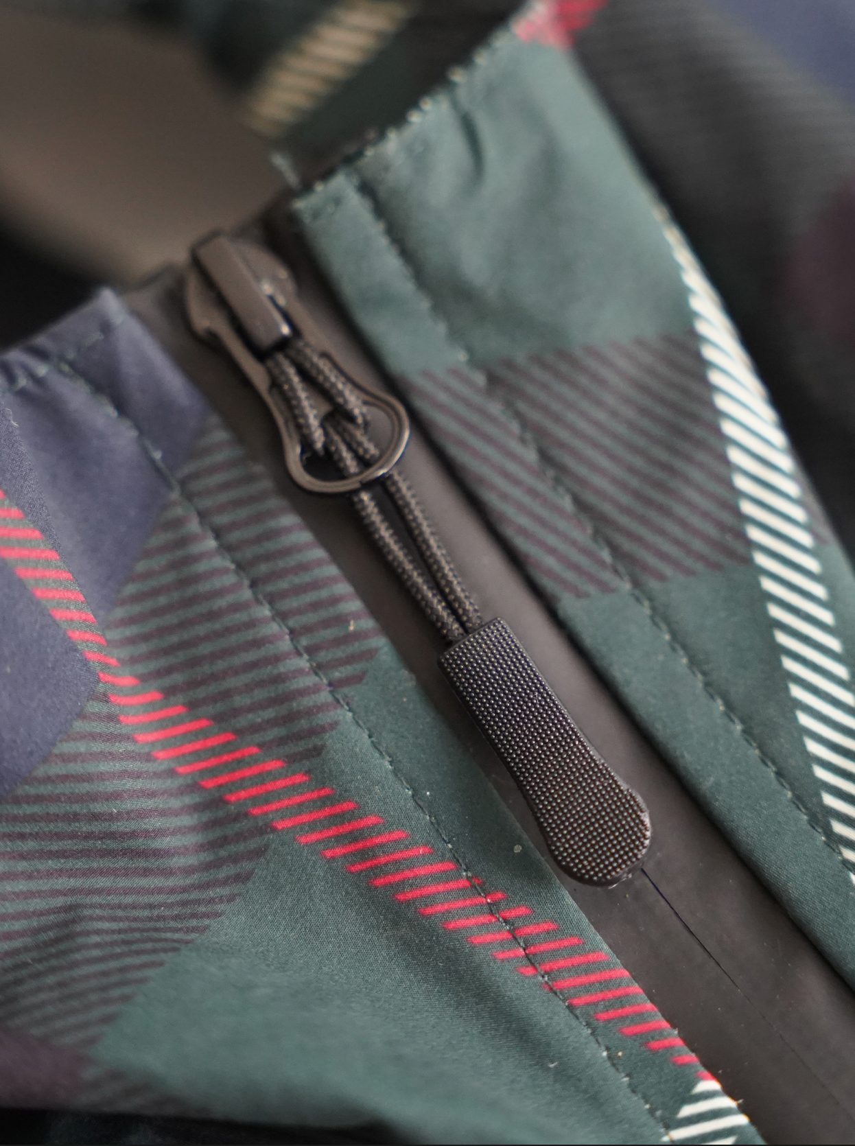 GREEN TARTAN RAIN SHELL JACKET 