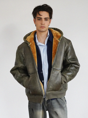 VINTAGE BROWN  SHEARLING JACKET