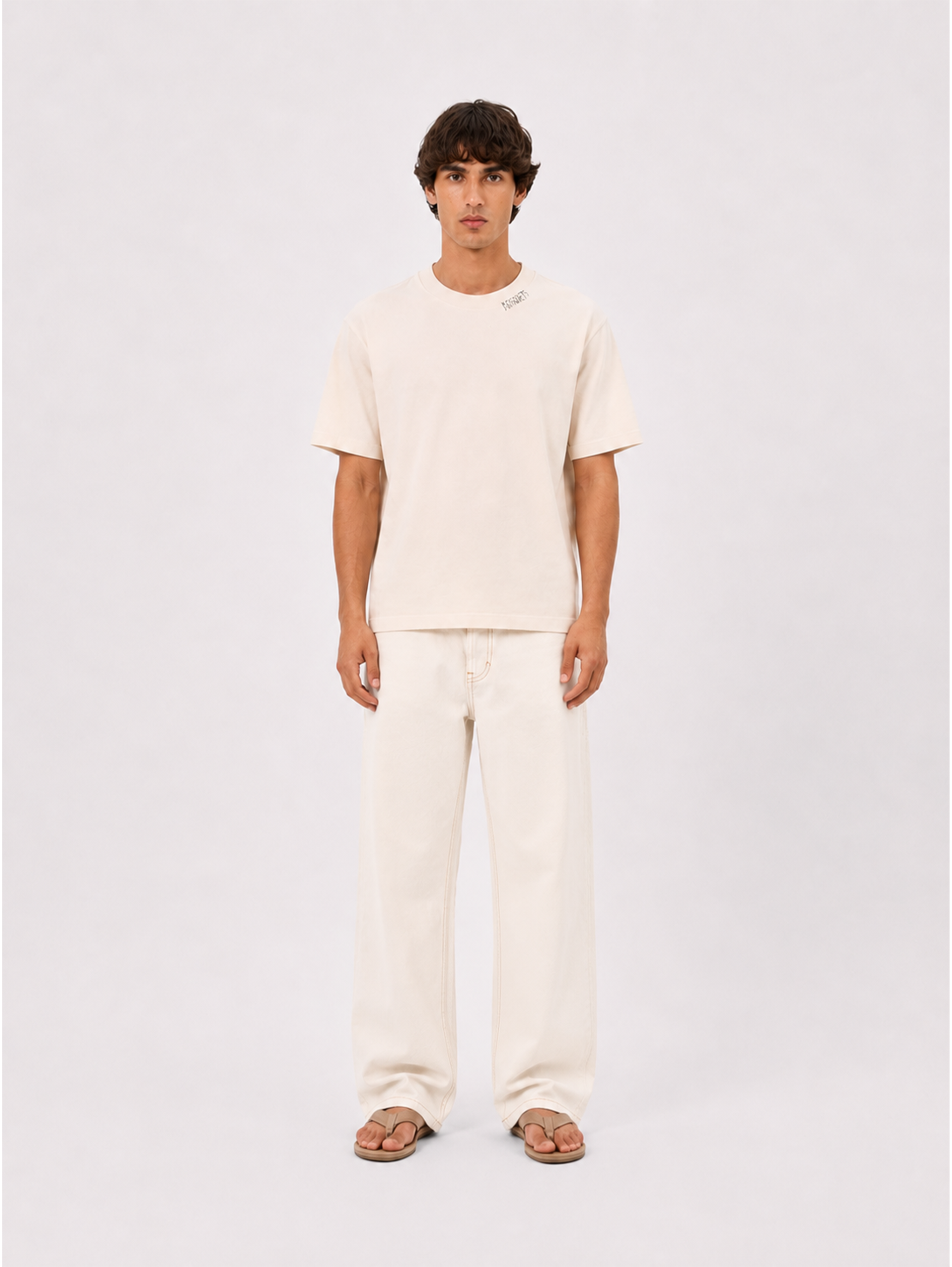 CREAM WHITE EVERYDAY T-SHIRT 