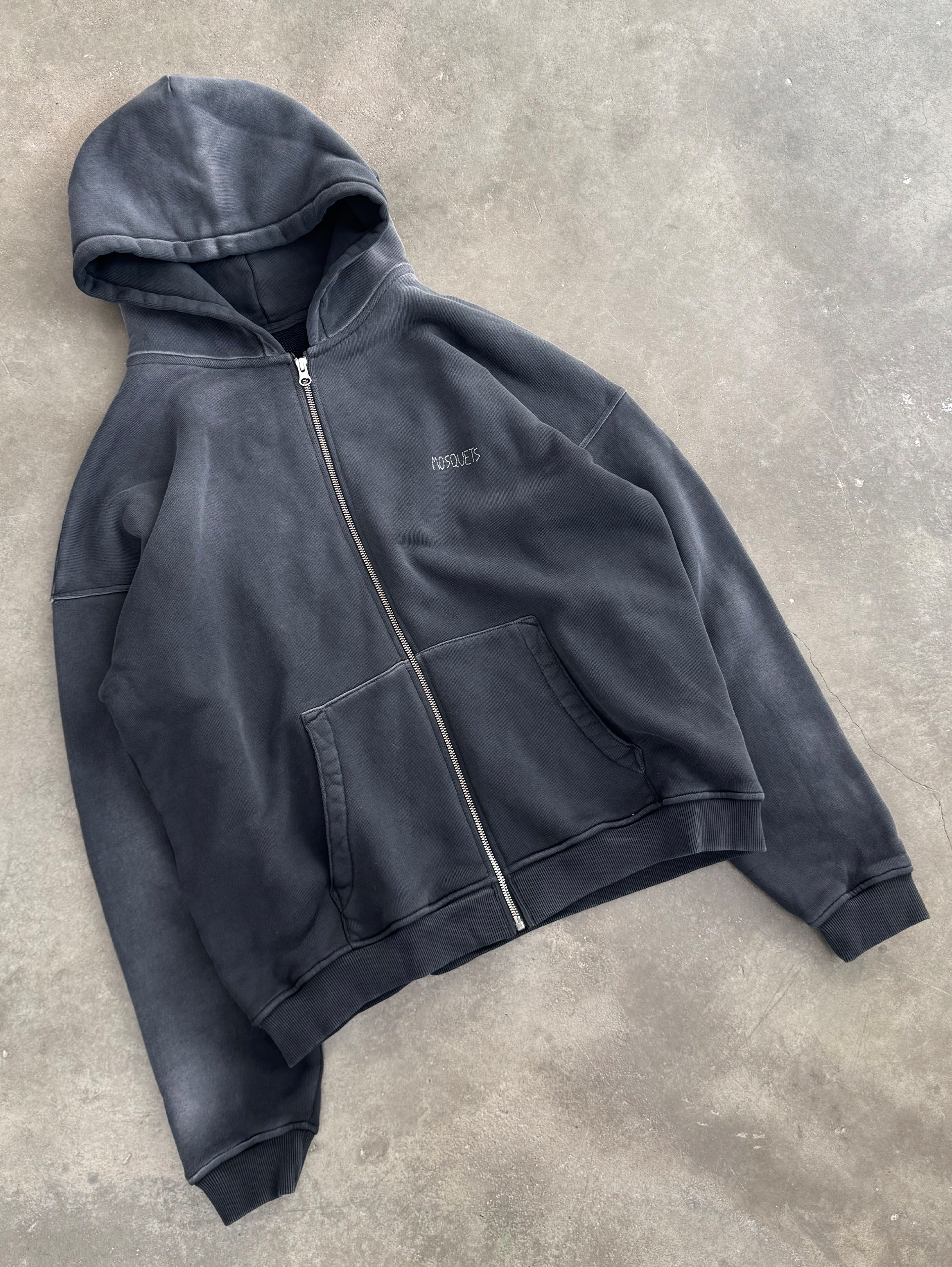 BLACK SUNFADED ZIP HOODED 