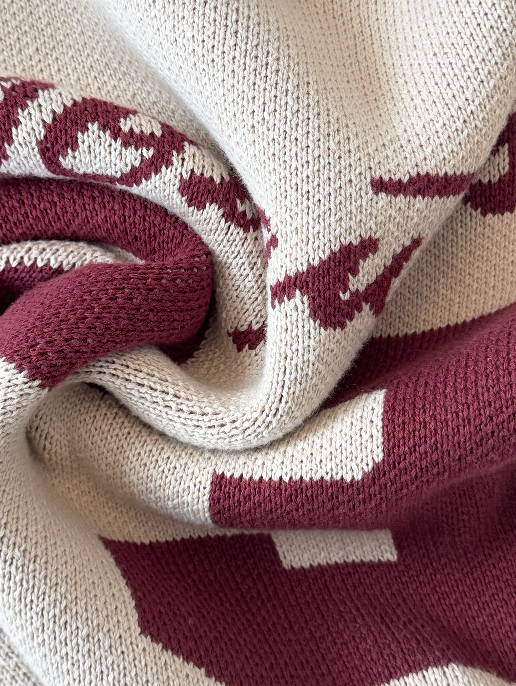 CREAM KNIT SWEATER "23"