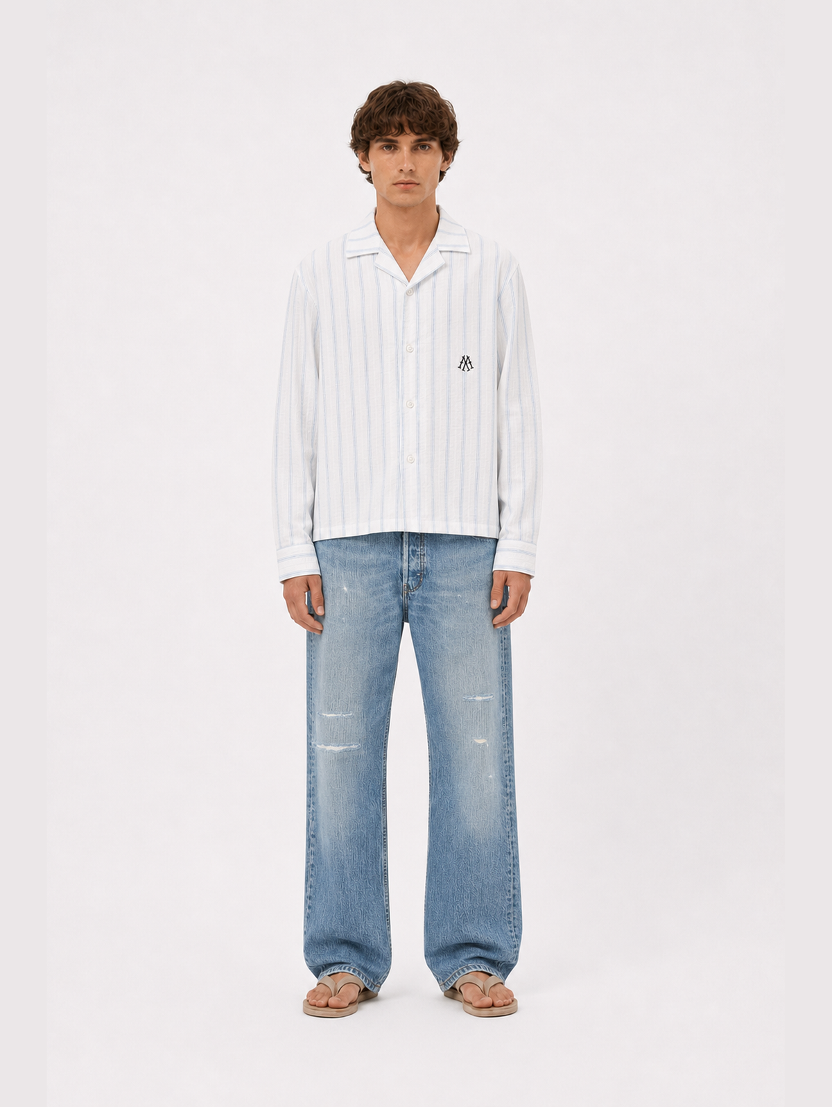 BLUE WHITE PINSTRIPE SHIRT "M"