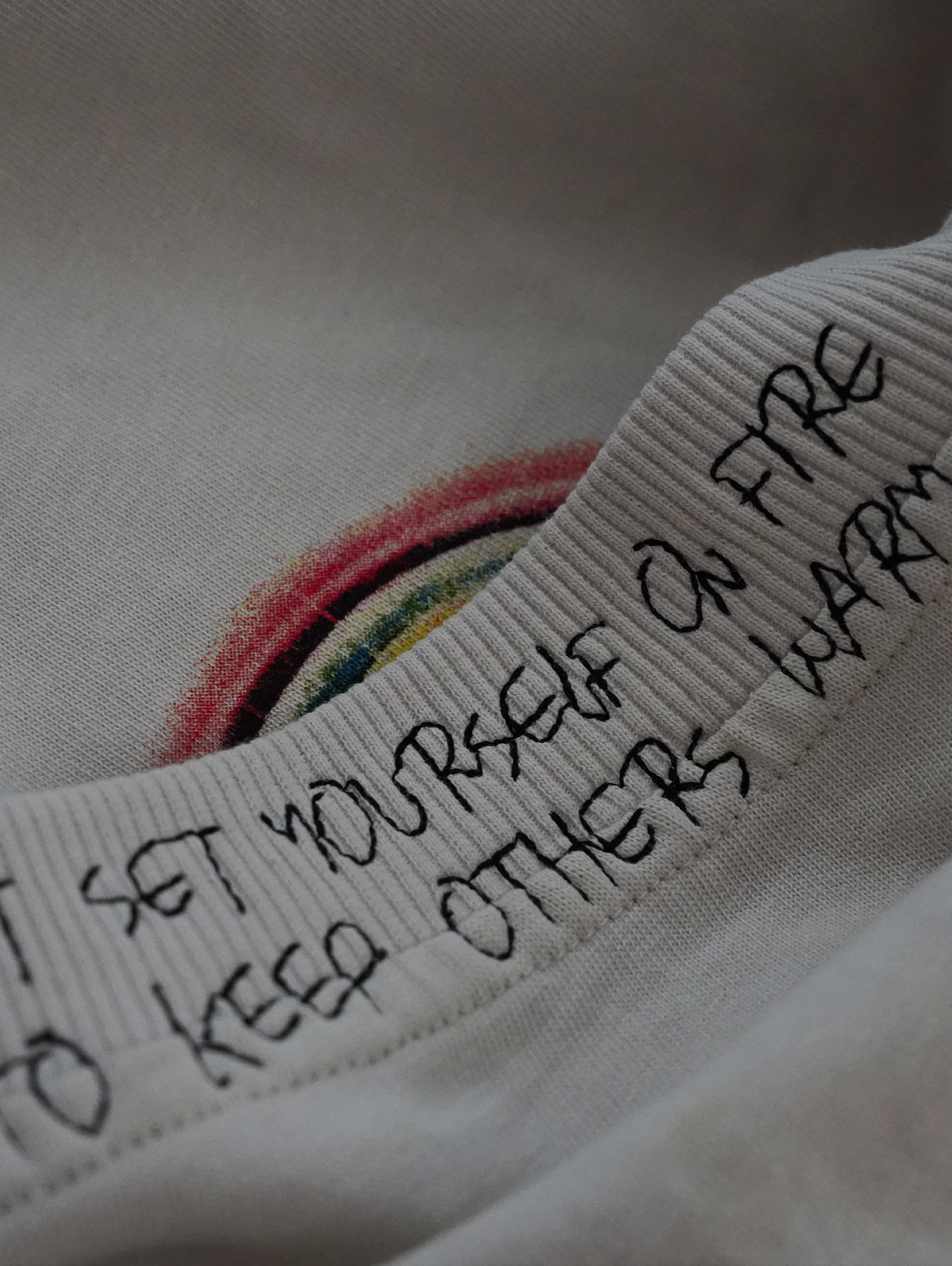 BEIGE T-SHIRT 
