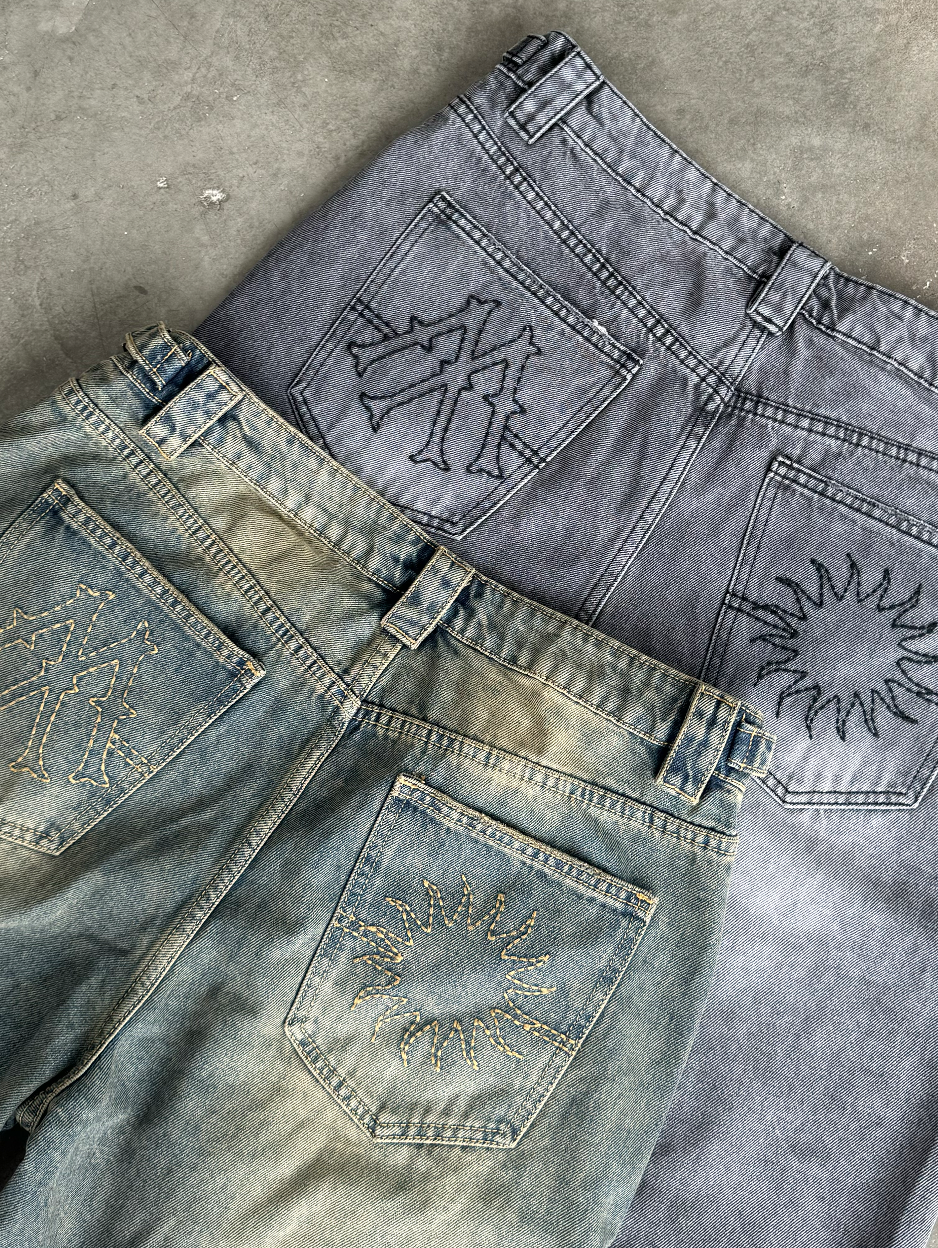 GREY WASHED DENIM JORTS 