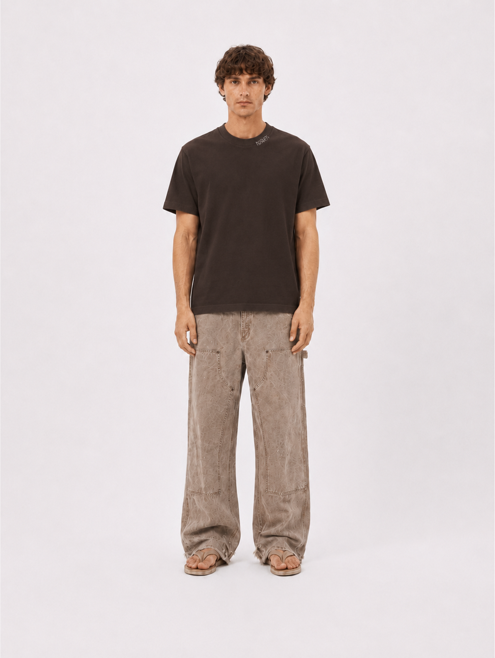 DARK BROWN  EVERYDAY T-SHIRT 
