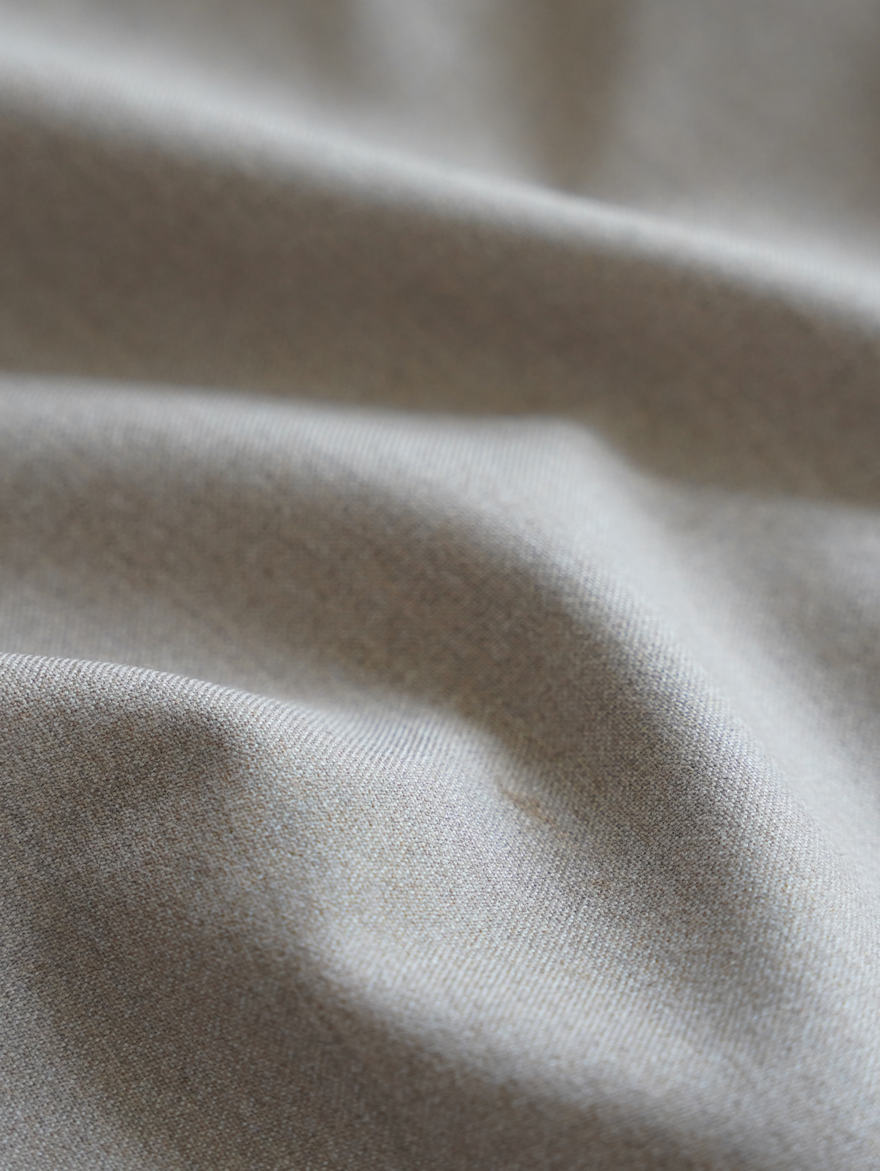 PLEATED SHORTS "BEIGE"